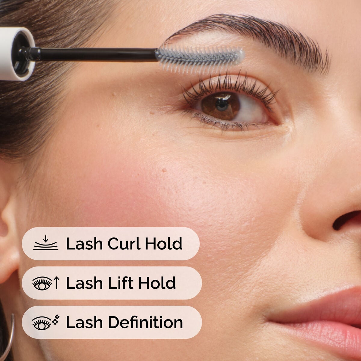 lash-curl-finisher-p7 ord-lash-curl-finisher-model-application-with-benefits.jpg